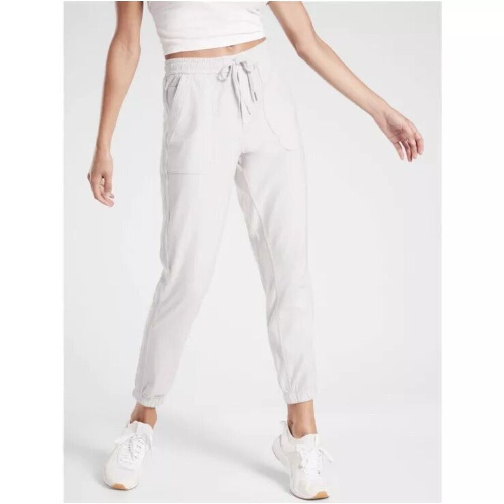Athleta Farallon Jogger Pants Size 2 Birch in Gray Stretch Loose Fit Tapered